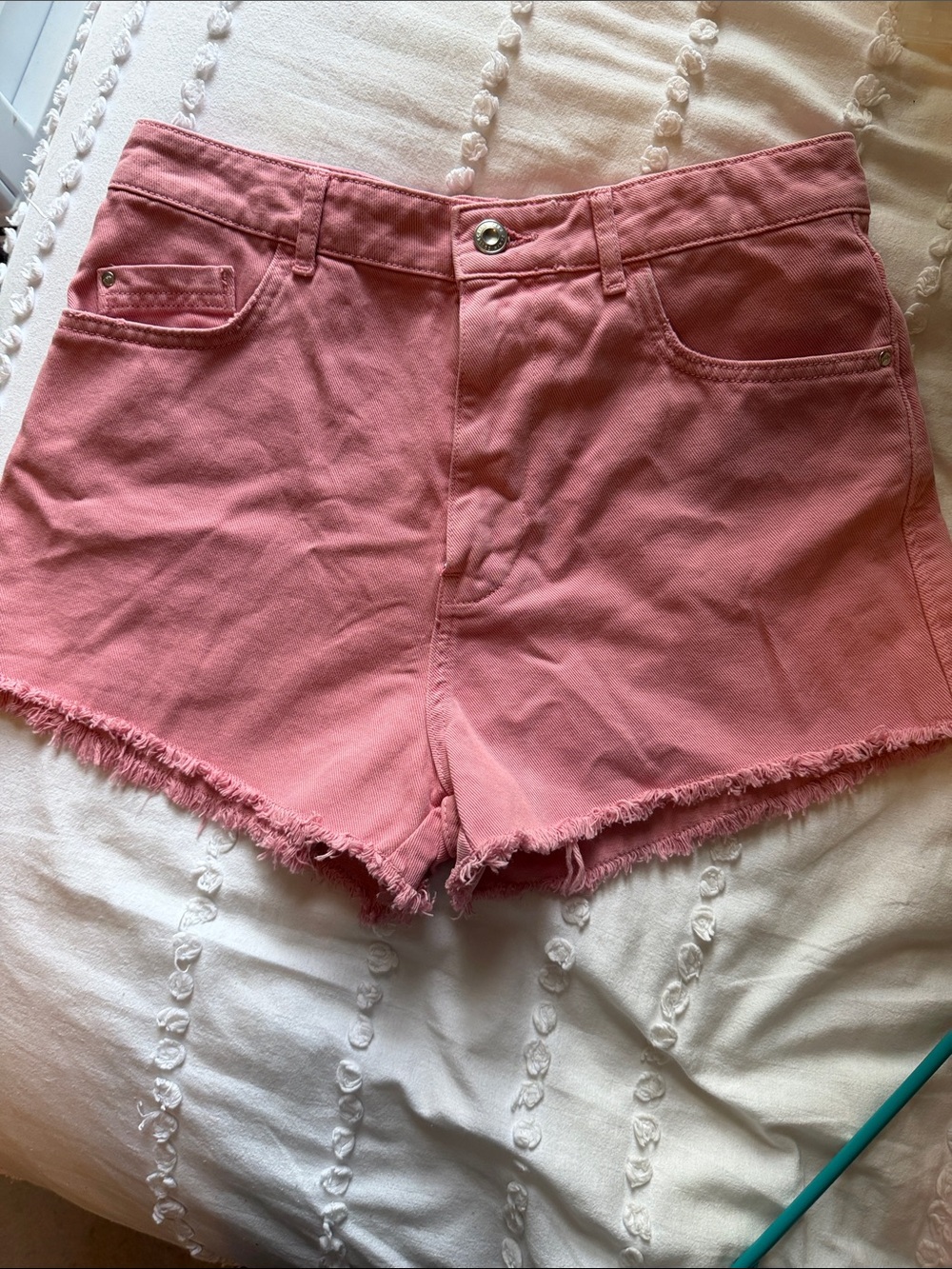 Zara Women’s Pink Frayed Hem Cotton Shorts